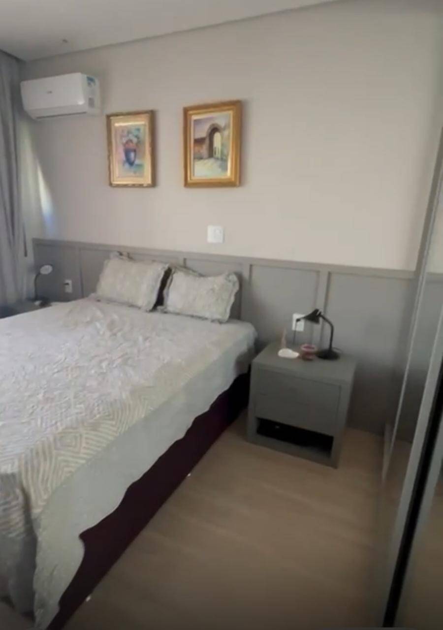 Apartamento para alugar com 1 quarto, 55m² - Foto 15