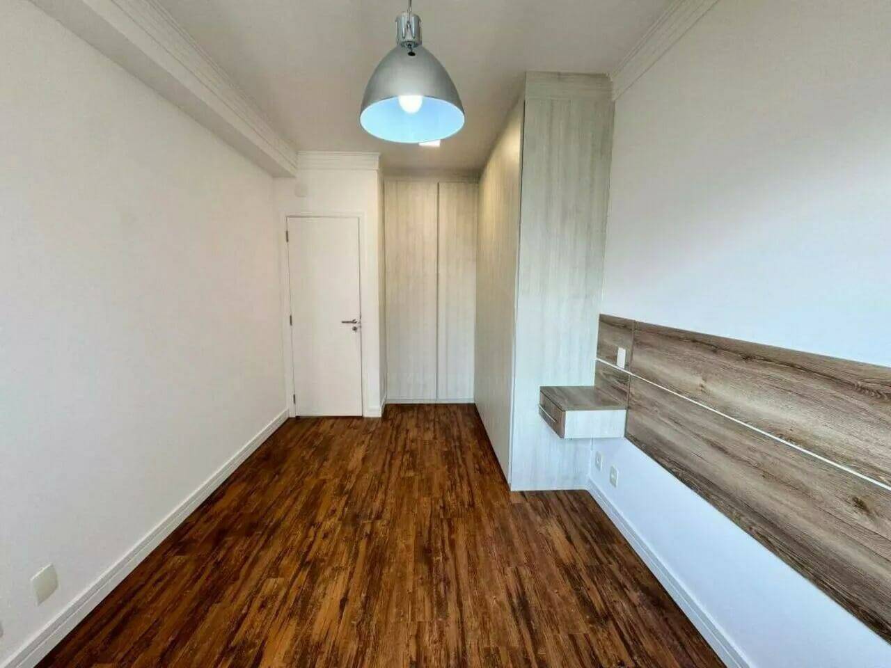 Apartamento para alugar com 1 quarto, 50m² - Foto 11