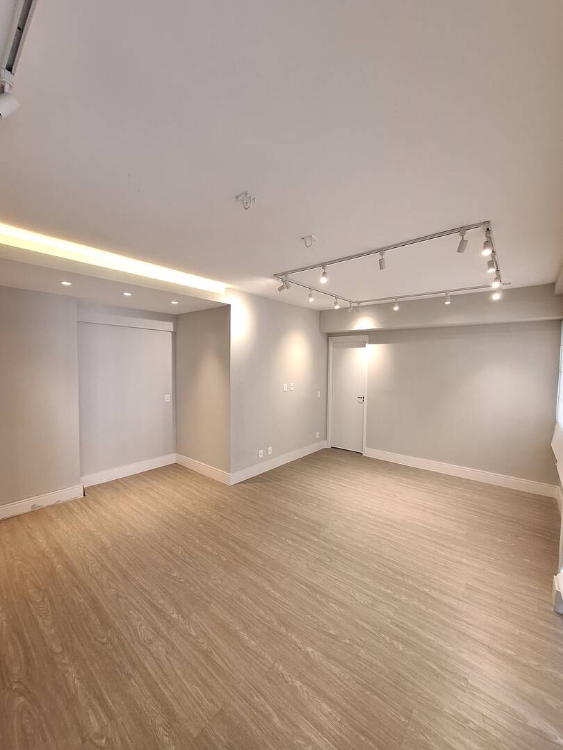 Apartamento para alugar com 1 quarto, 47m² - Foto 4