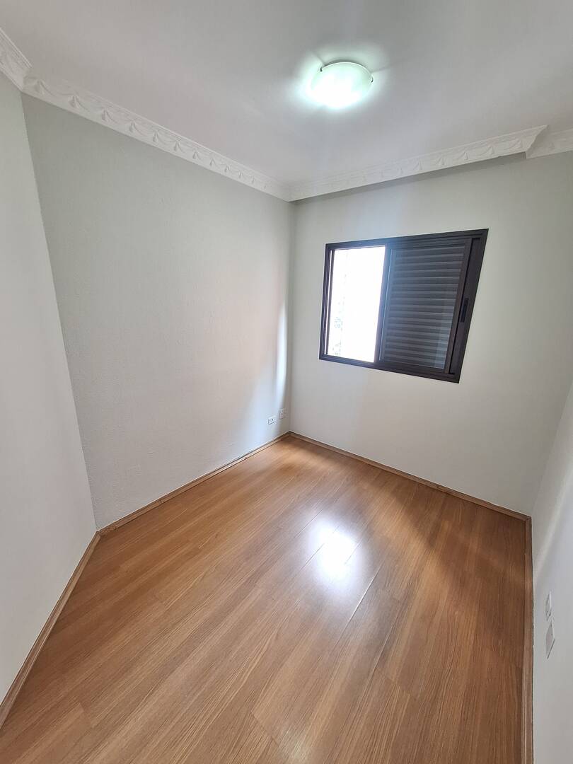 Apartamento para alugar com 3 quartos, 75m² - Foto 16