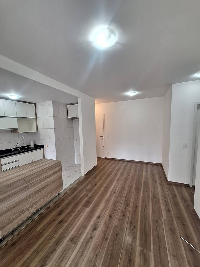 Apartamento para alugar com 2 quartos, 63m² - Foto 6