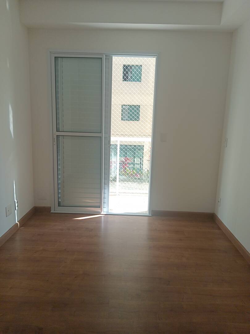 Apartamento para alugar com 2 quartos, 65m² - Foto 21