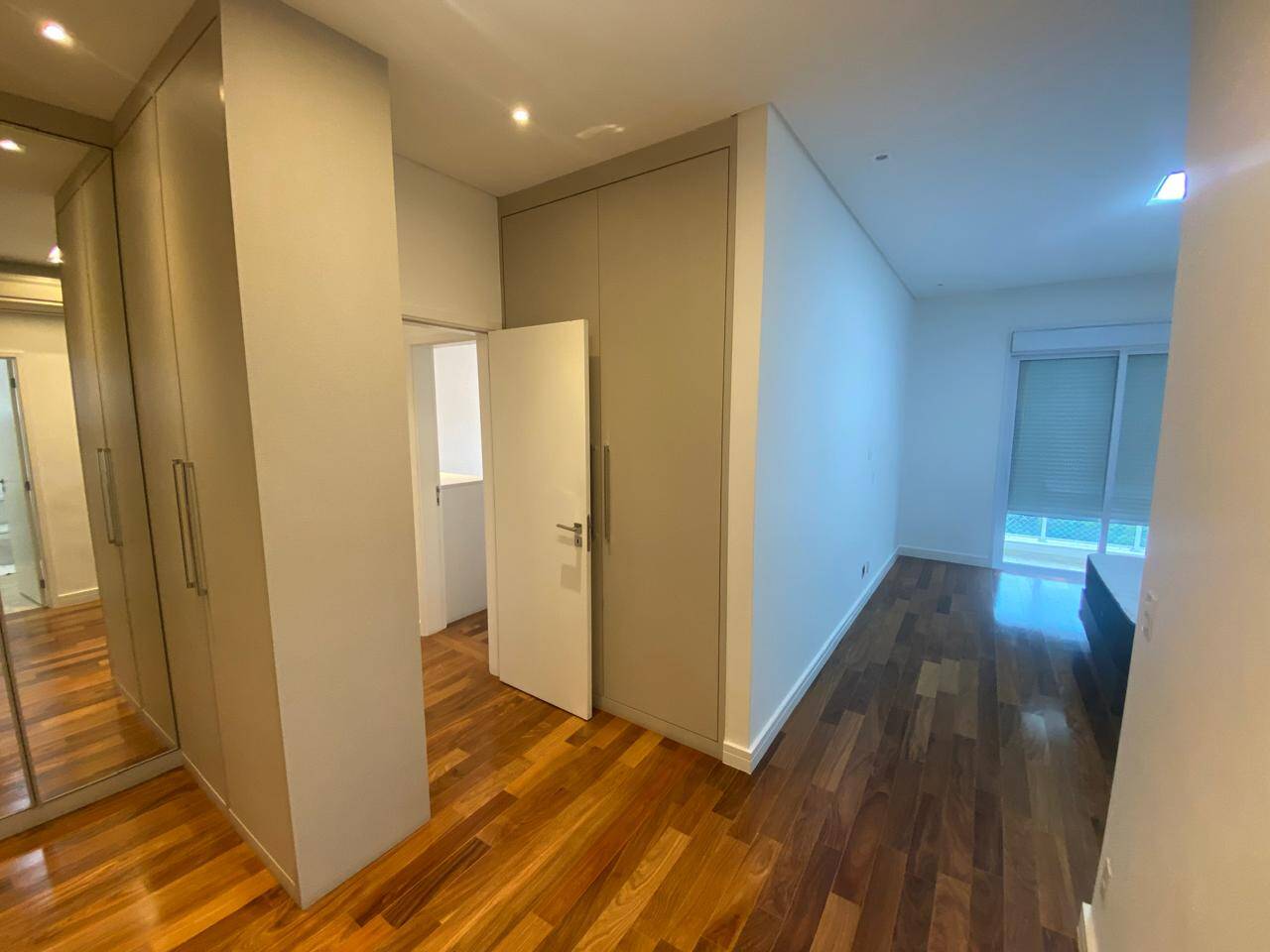 Apartamento à venda com 5 quartos, 284m² - Foto 33