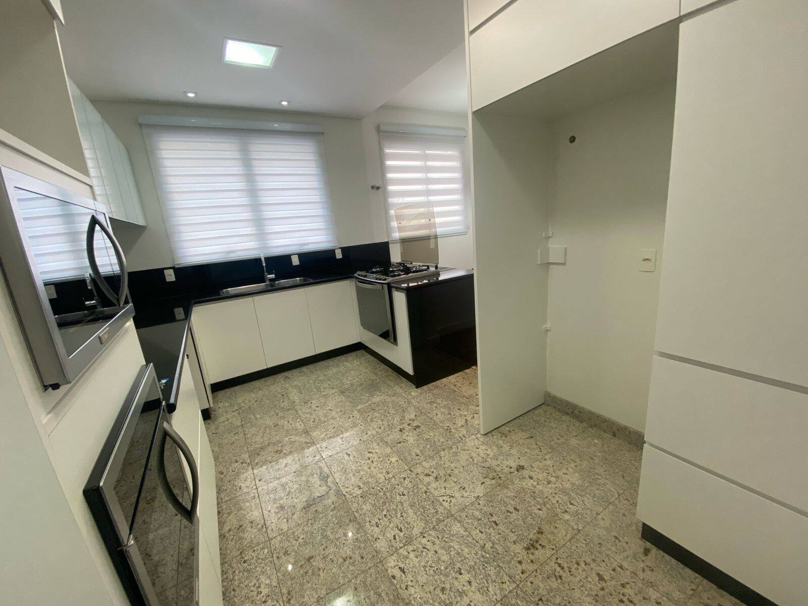 Apartamento à venda com 5 quartos, 284m² - Foto 18