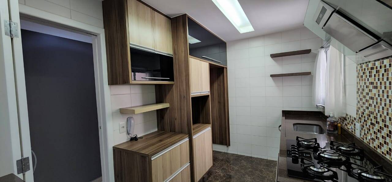 Apartamento à venda com 3 quartos, 85m² - Foto 6