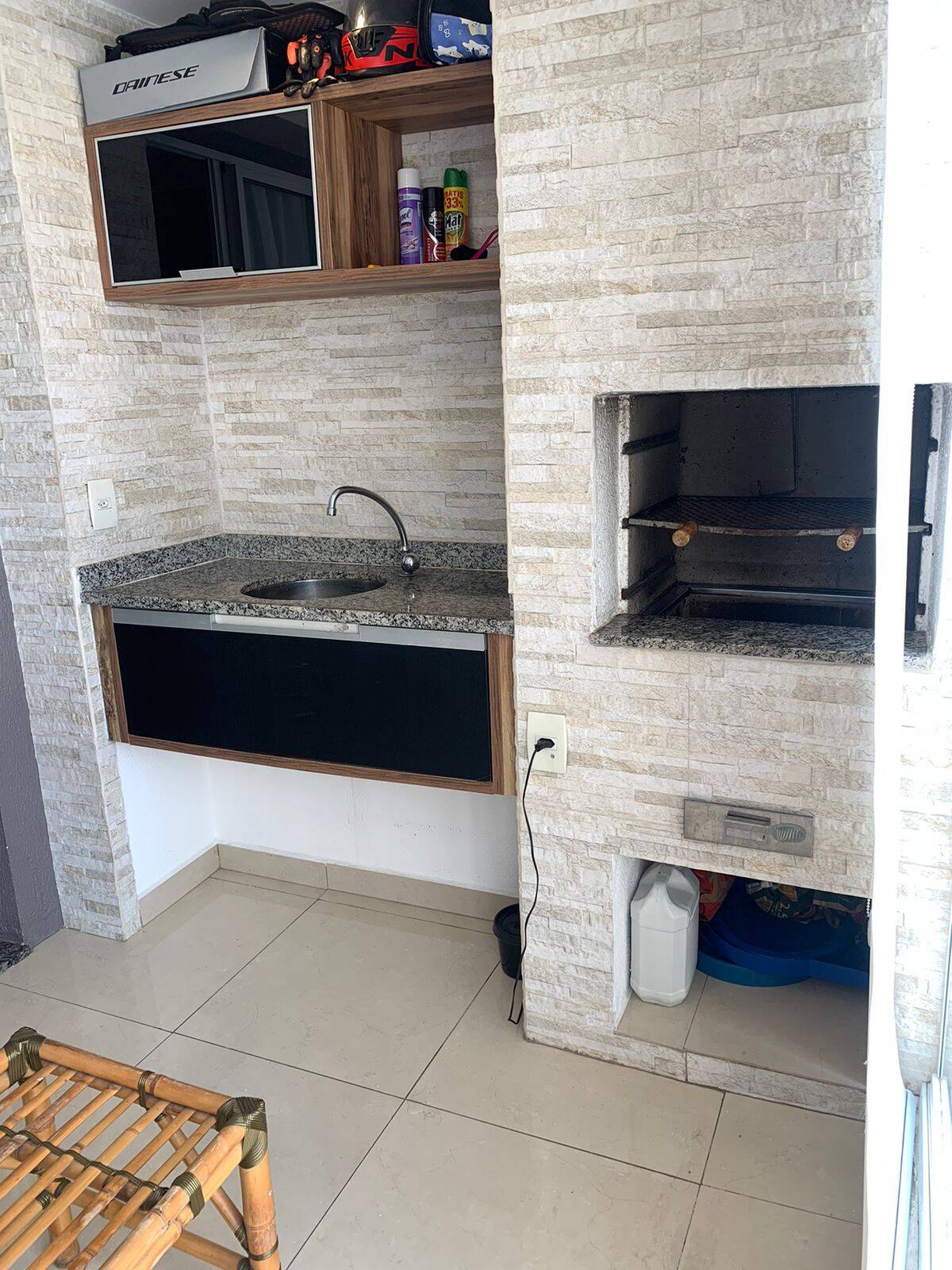 Apartamento à venda com 3 quartos, 85m² - Foto 2