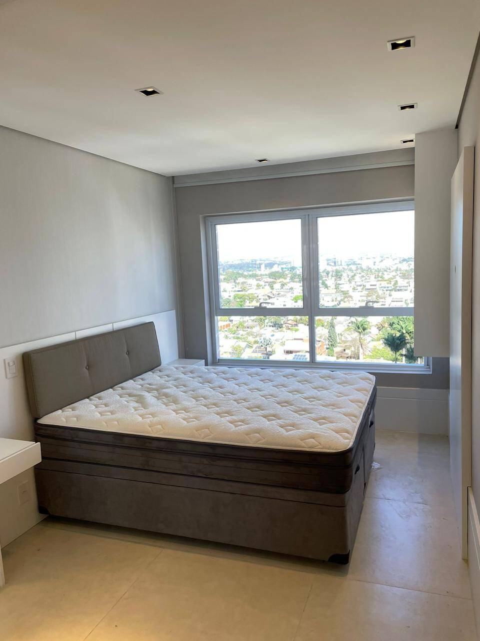 Apartamento para alugar com 2 quartos, 77m² - Foto 16