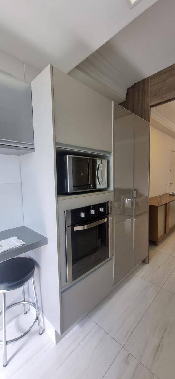 Apartamento à venda com 2 quartos, 95m² - Foto 8