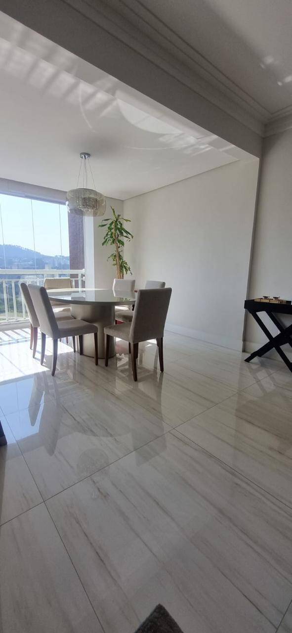 Apartamento à venda com 2 quartos, 95m² - Foto 3