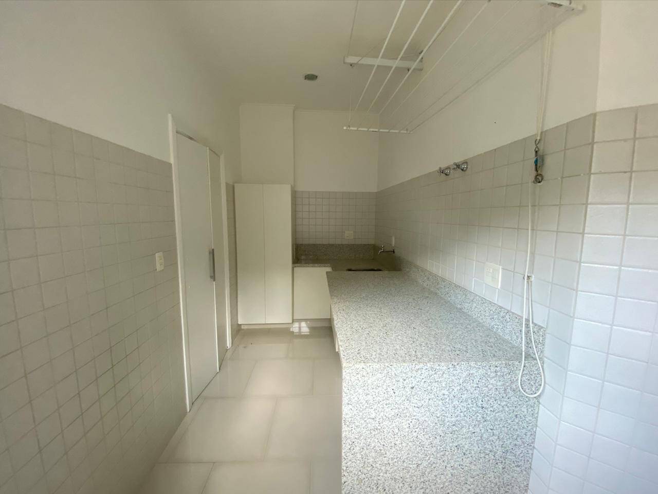 Casa à venda e aluguel com 4 quartos, 1060m² - Foto 20