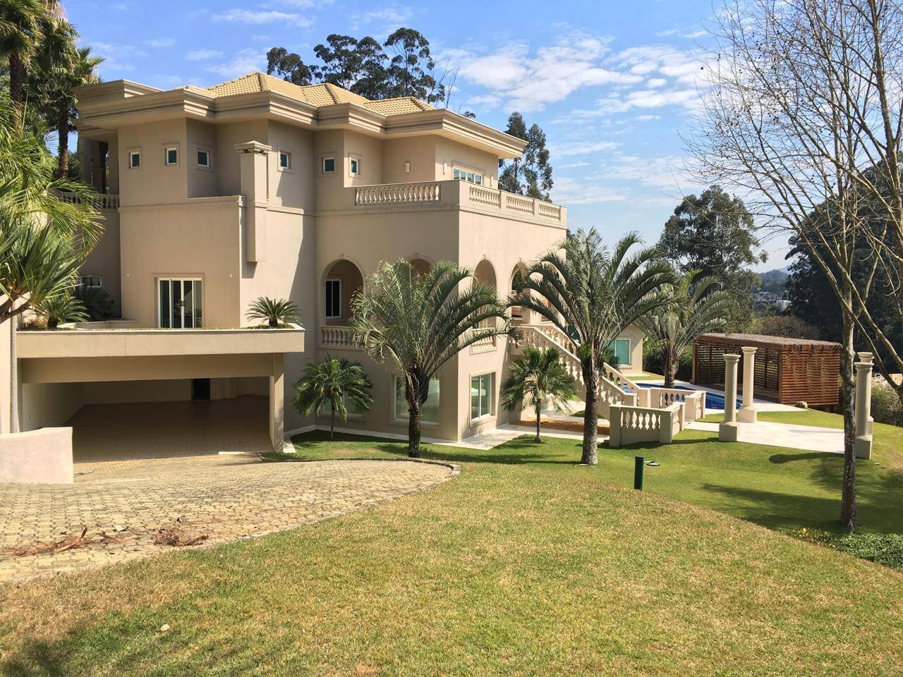 Casa à venda e aluguel com 4 quartos, 1060m² - Foto 5