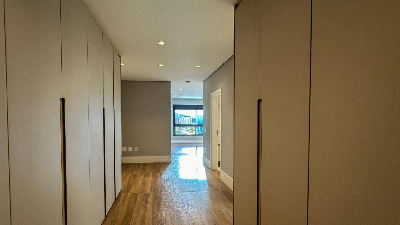 Apartamento à venda com 4 quartos, 344m² - Foto 15