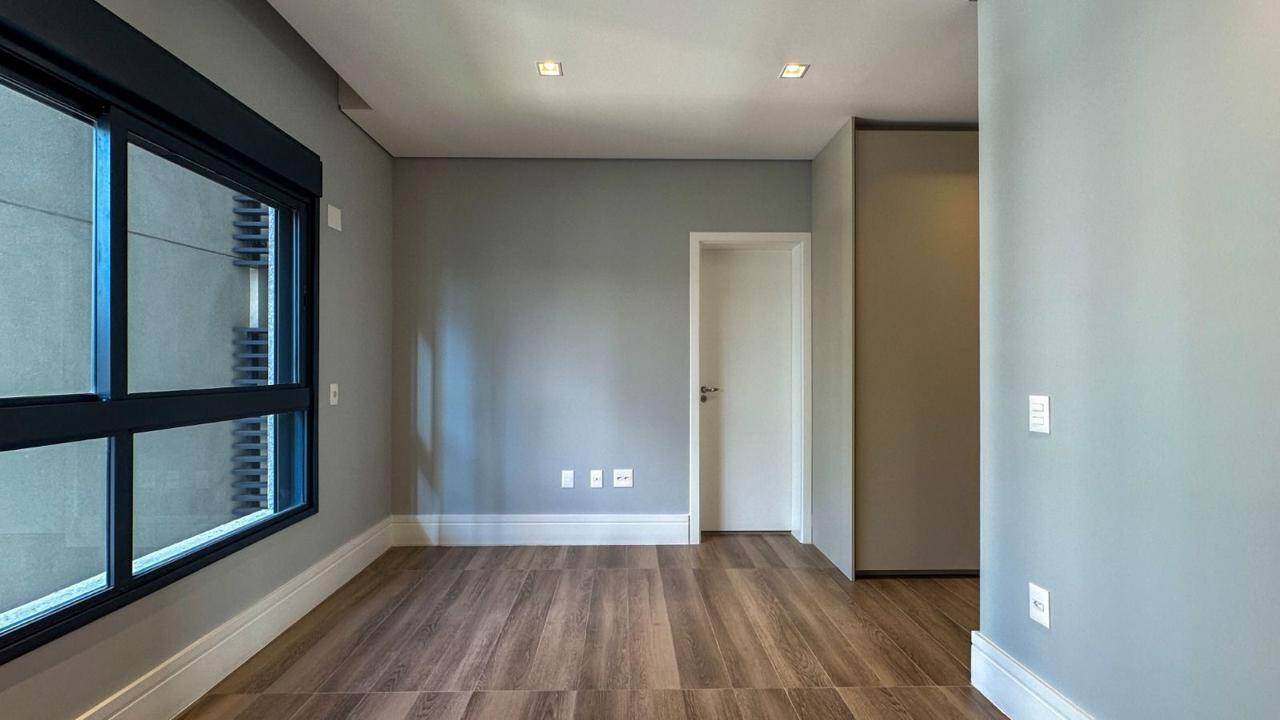 Apartamento à venda com 4 quartos, 344m² - Foto 16