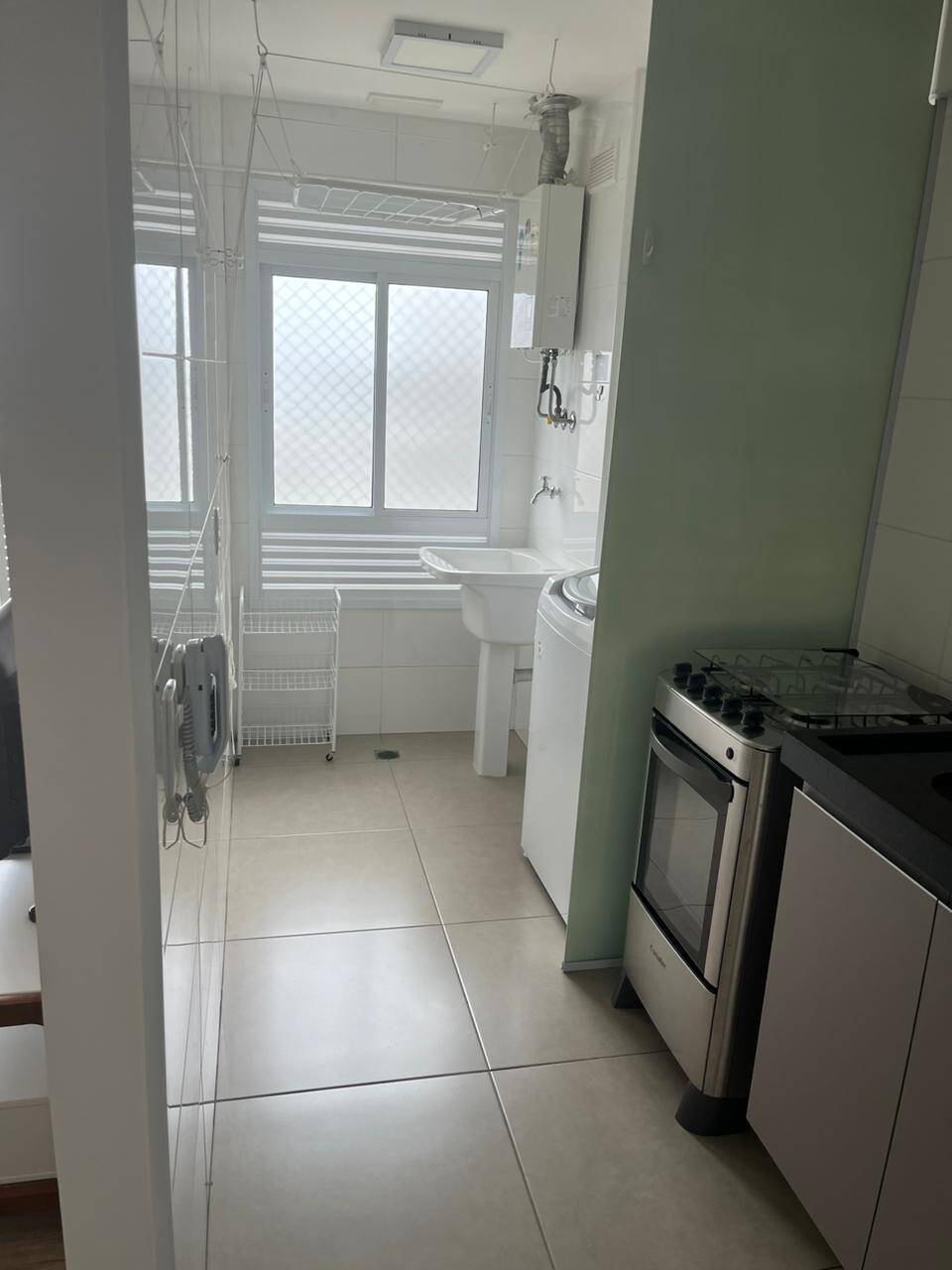 Apartamento para alugar com 1 quarto, 50m² - Foto 8