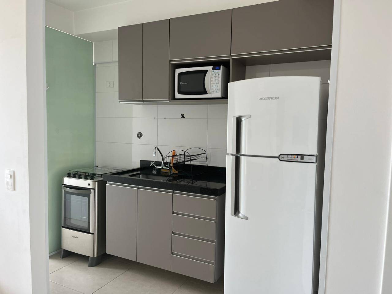 Apartamento para alugar com 1 quarto, 50m² - Foto 9