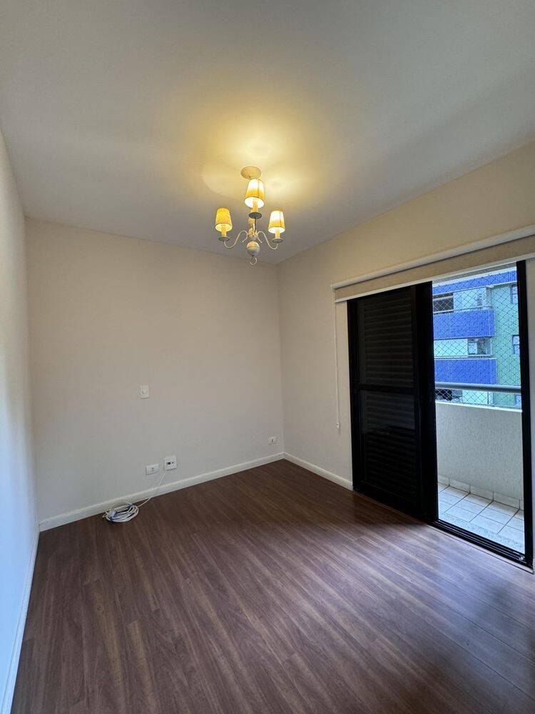 Apartamento à venda e aluguel com 4 quartos, 160m² - Foto 4