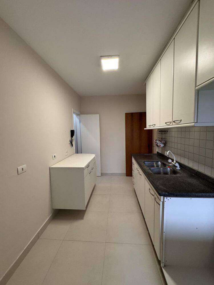 Apartamento à venda e aluguel com 4 quartos, 160m² - Foto 12