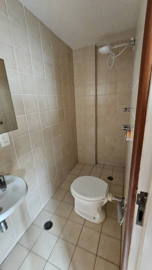 Apartamento para alugar com 3 quartos, 164m² - Foto 19