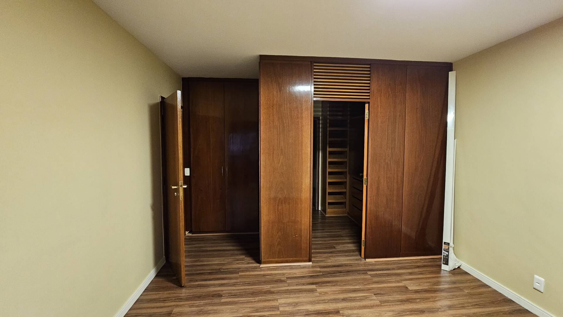 Apartamento para alugar com 3 quartos, 164m² - Foto 13