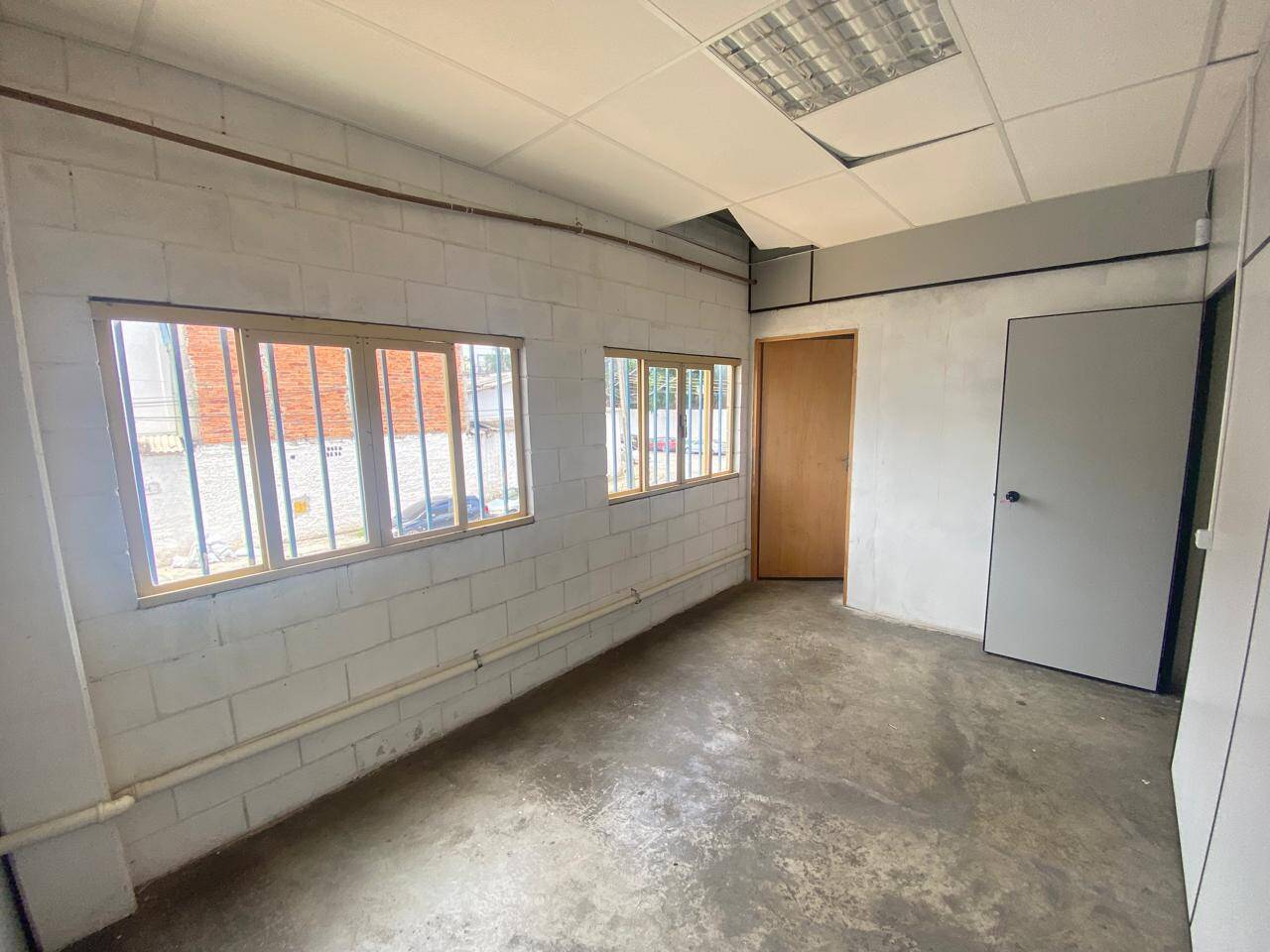 Depósito-Galpão-Armazém para alugar, 630m² - Foto 21