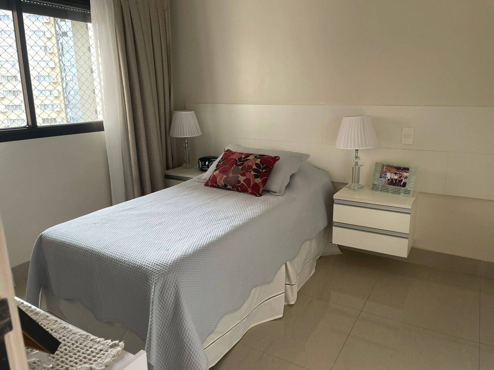 Apartamento à venda com 3 quartos, 130m² - Foto 12