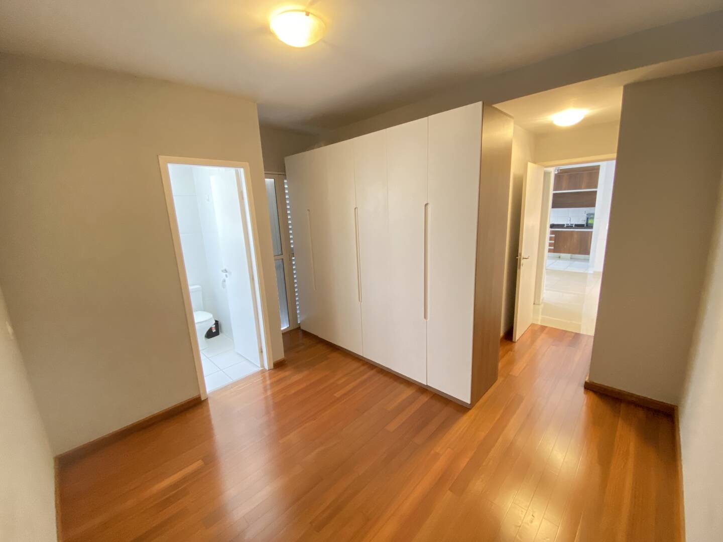 Apartamento para alugar com 2 quartos, 62m² - Foto 14