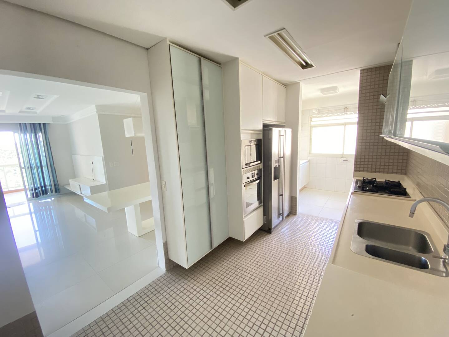 Apartamento à venda e aluguel com 4 quartos, 133m² - Foto 11