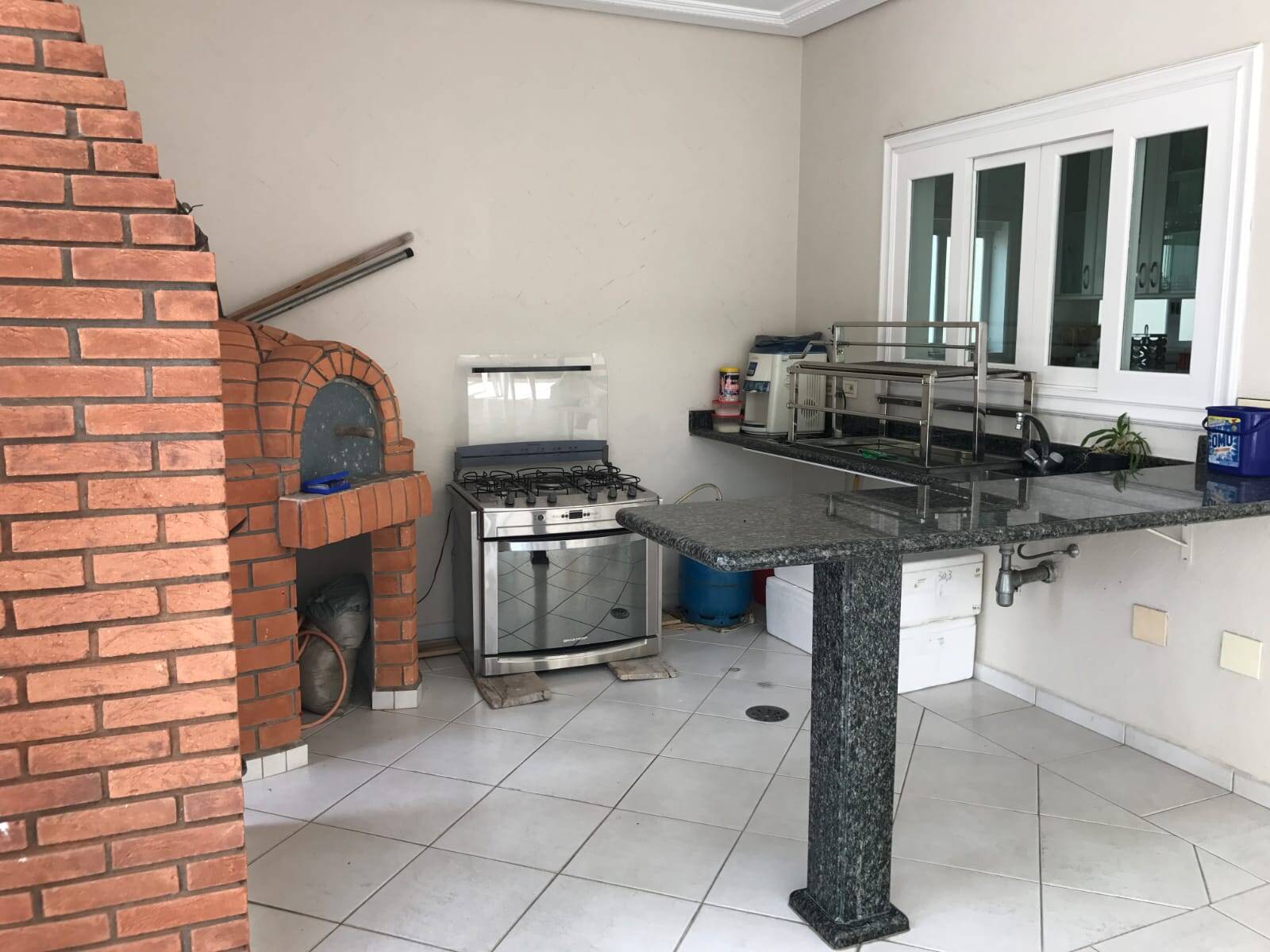 Casa à venda e aluguel com 5 quartos, 480m² - Foto 10