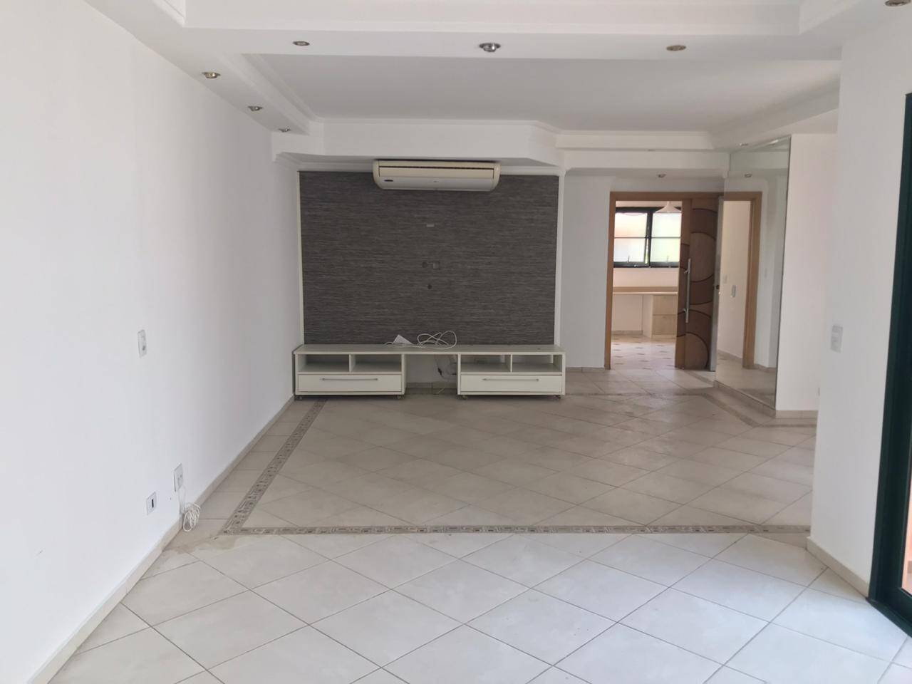 Casa à venda com 3 quartos, 180m² - Foto 7