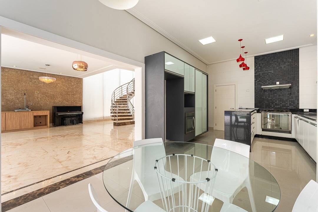 Casa à venda com 4 quartos, 471m² - Foto 11