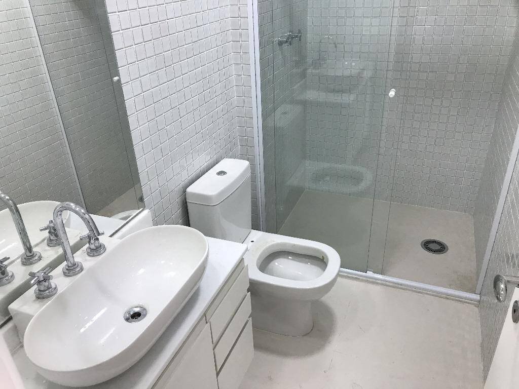 Apartamento para alugar com 1 quarto, 50m² - Foto 18