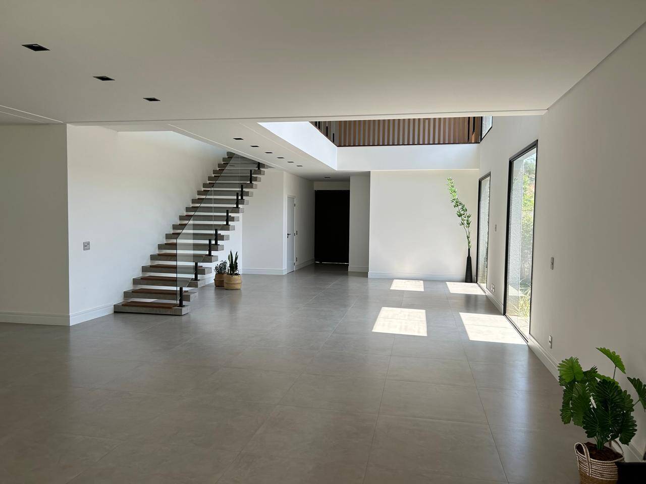 Casa à venda com 4 quartos, 399m² - Foto 11