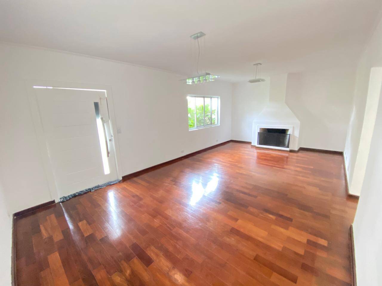 Casa à venda e aluguel com 3 quartos, 340m² - Foto 17