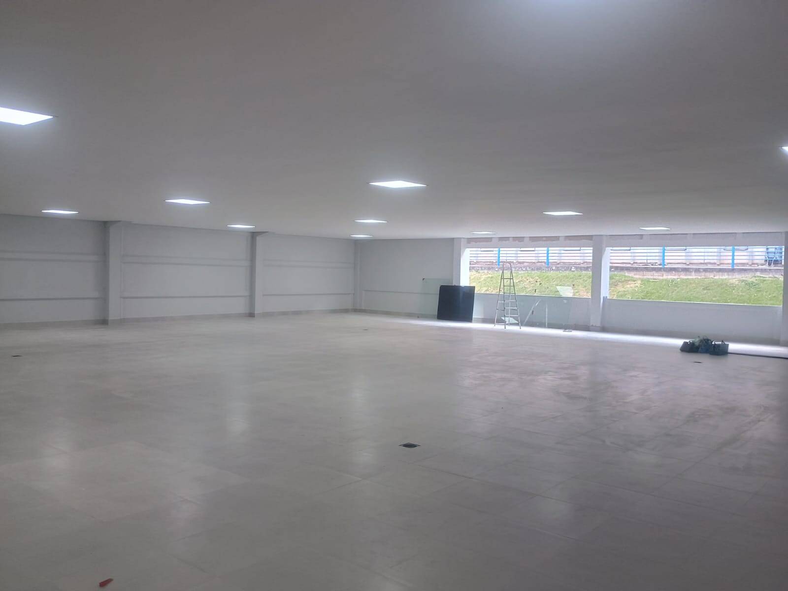 Terreno para alugar, 2200m² - Foto 2