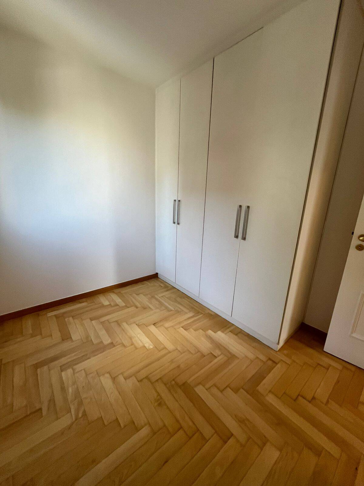 Apartamento para alugar com 3 quartos, 107m² - Foto 4