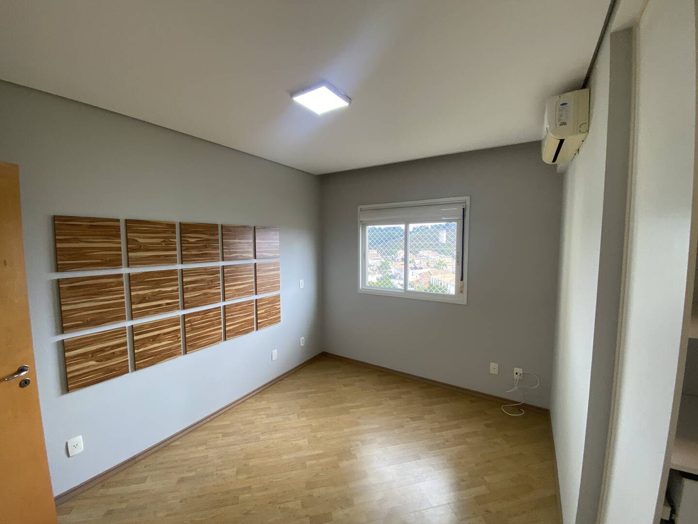 Apartamento para alugar com 3 quartos, 113m² - Foto 14