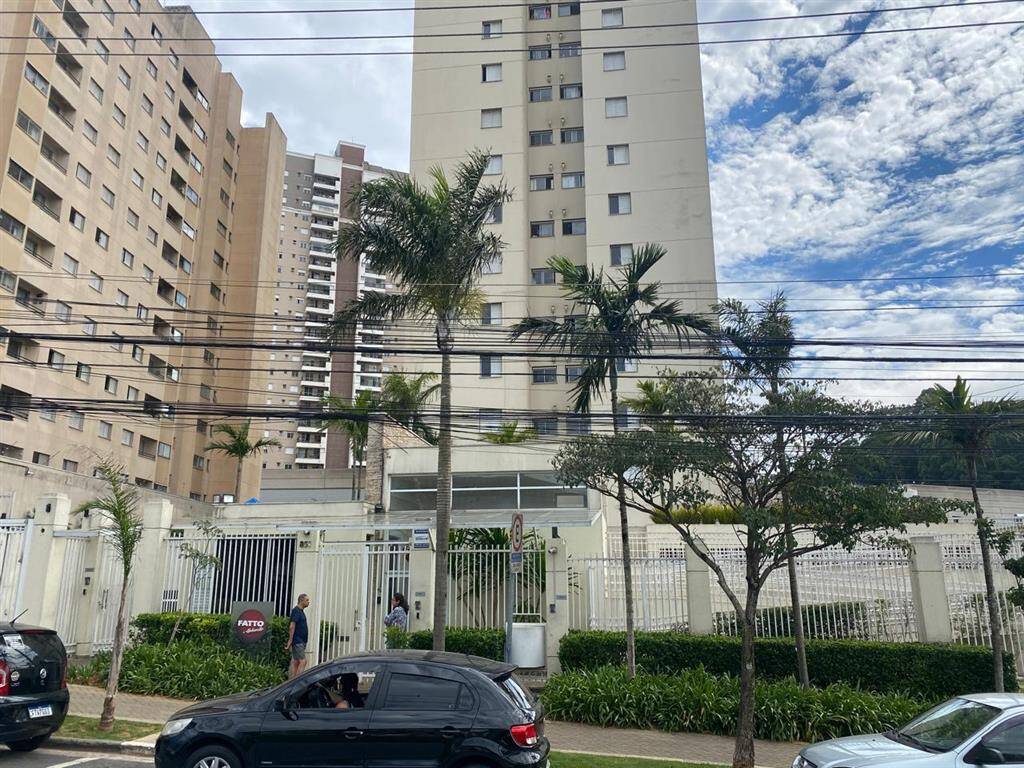 Apartamento para alugar com 3 quartos, 72m² - Foto 1