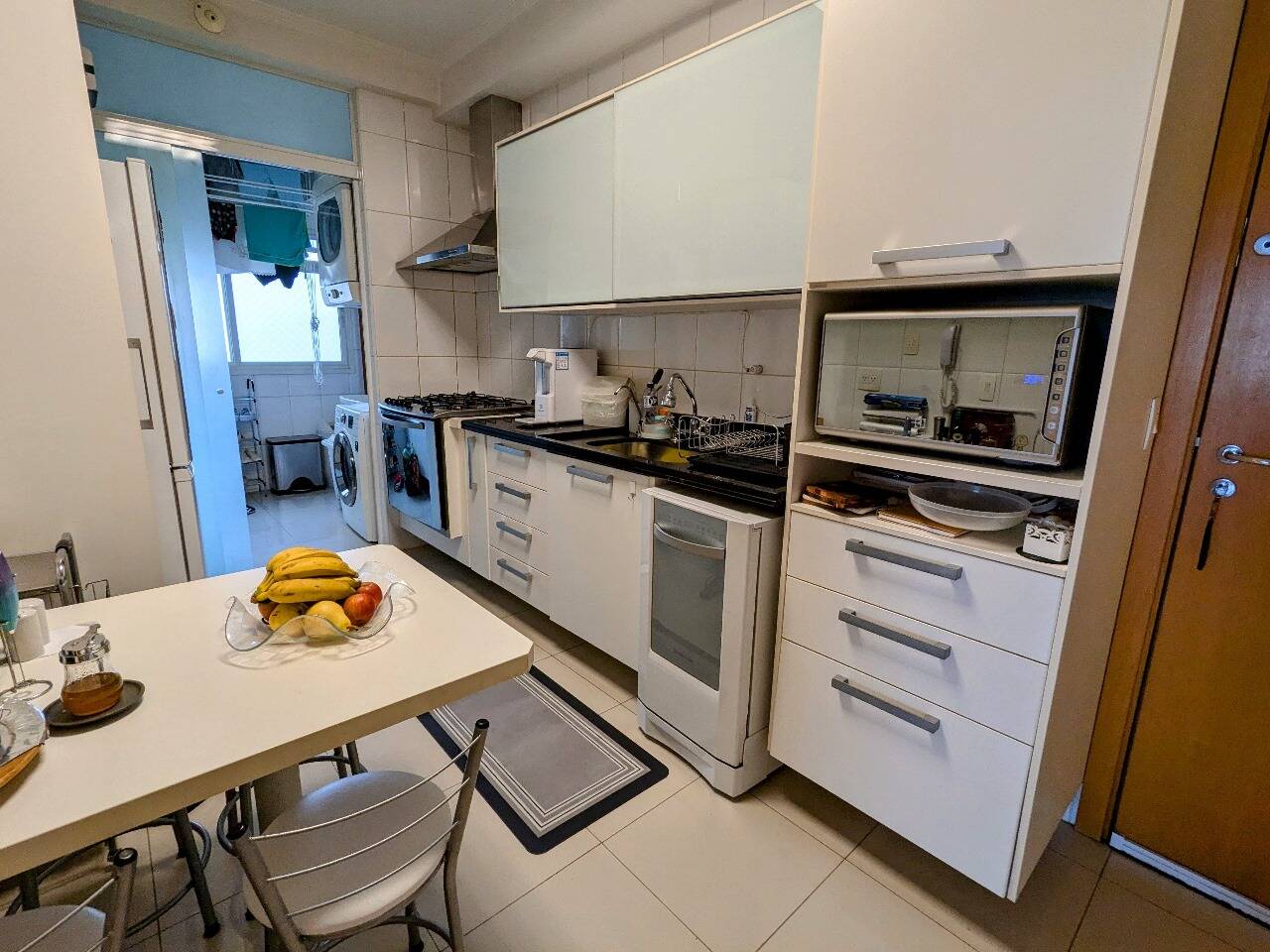 Apartamento à venda com 3 quartos, 133m² - Foto 6