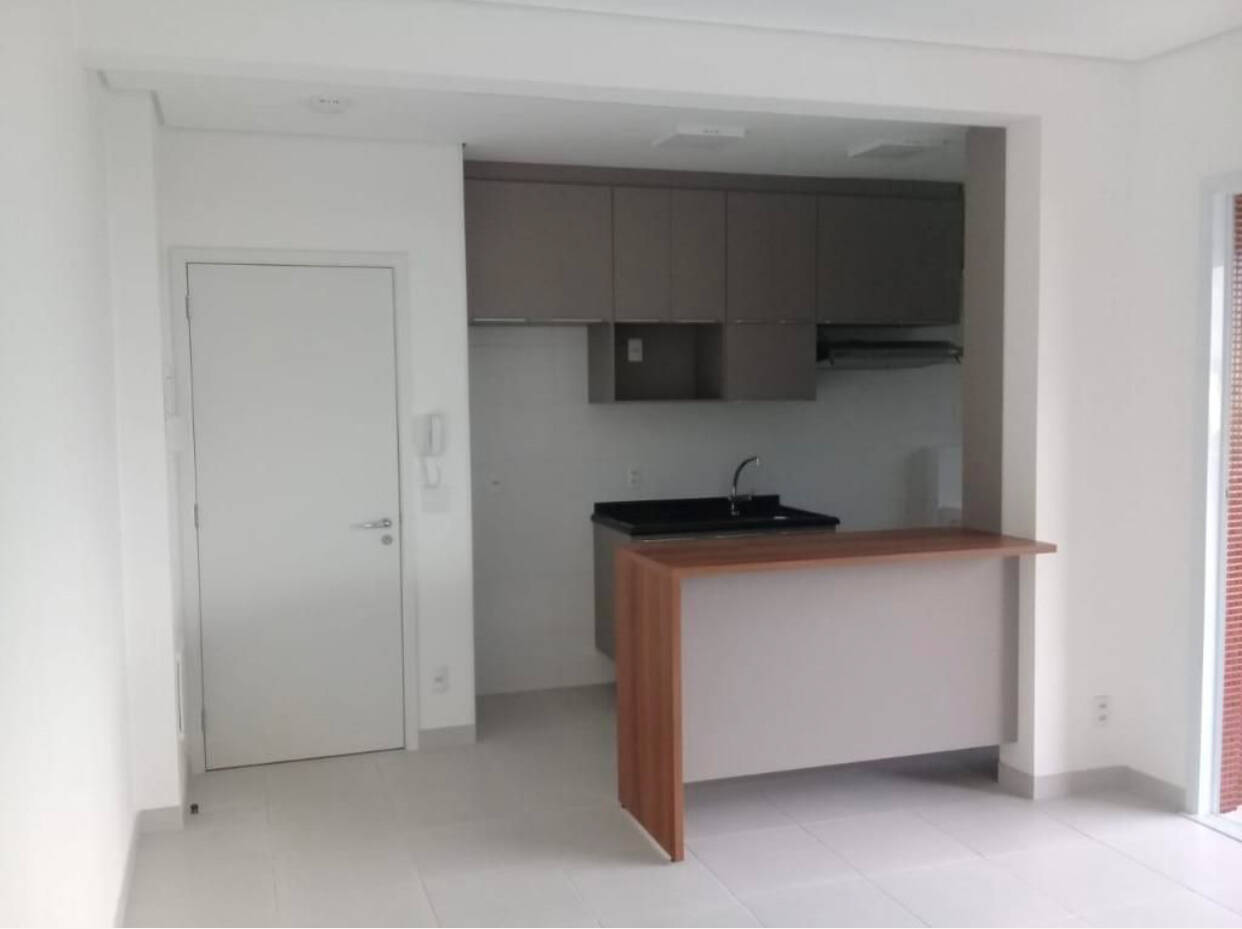 Apartamento para alugar com 1 quarto, 55m² - Foto 5