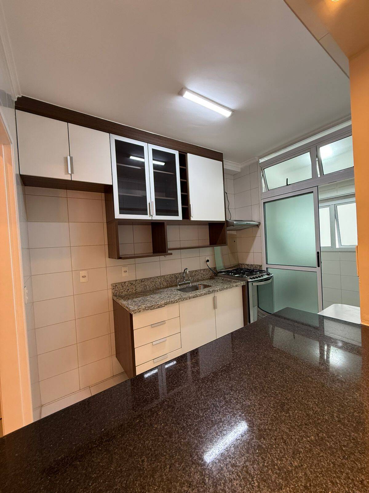 Apartamento para alugar com 3 quartos, 86m² - Foto 5