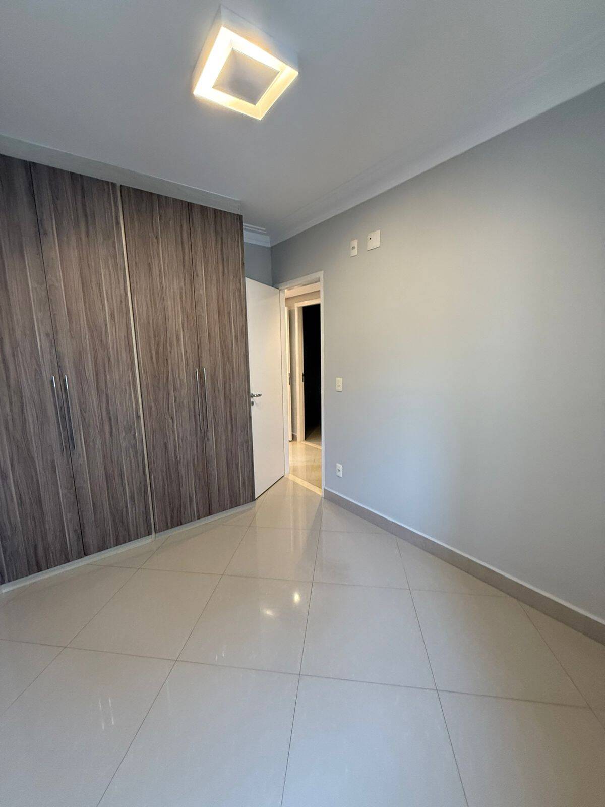 Apartamento para alugar com 3 quartos, 86m² - Foto 8