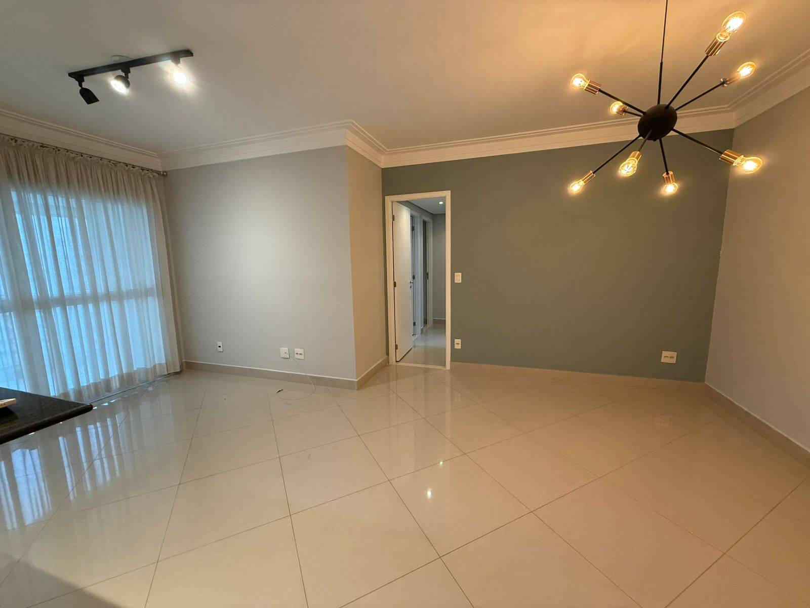 Apartamento para alugar com 3 quartos, 86m² - Foto 1