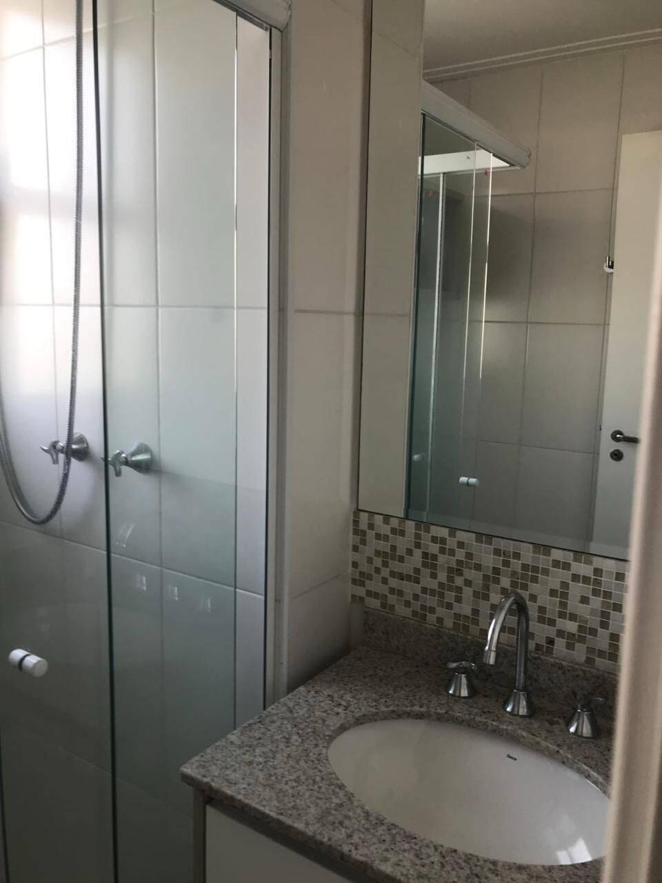 Apartamento para alugar com 2 quartos, 63m² - Foto 16