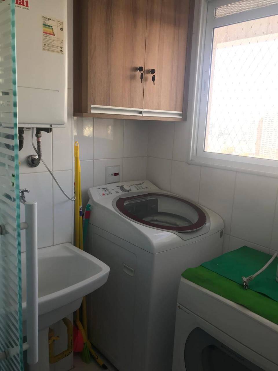 Apartamento para alugar com 2 quartos, 63m² - Foto 17