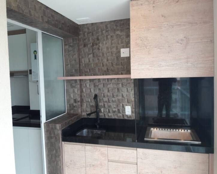 Apartamento à venda com 2 quartos, 80m² - Foto 2