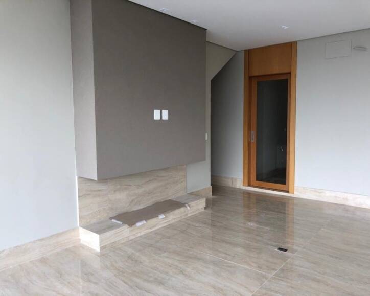 Casa à venda com 4 quartos, 575m² - Foto 3