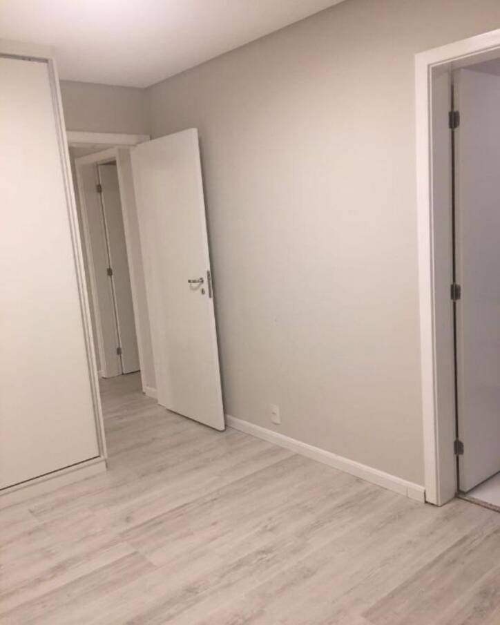 Apartamento à venda com 3 quartos, 220m² - Foto 22