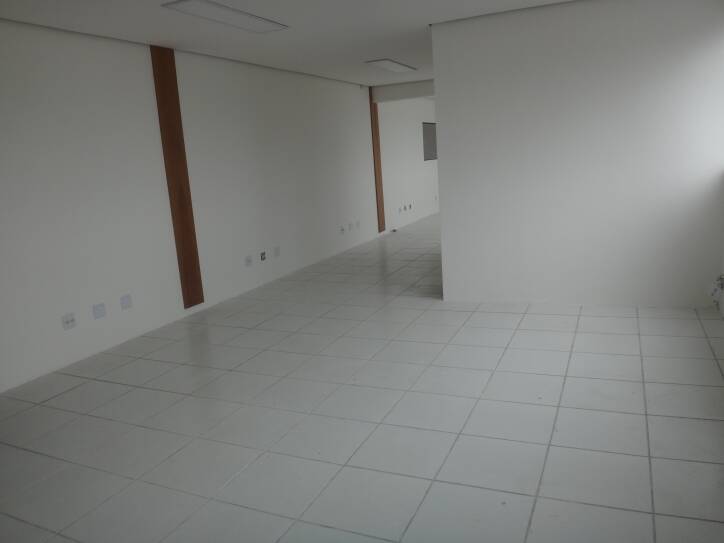 Depósito-Galpão-Armazém para alugar, 675m² - Foto 3