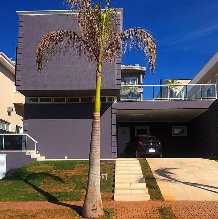 Casa à venda com 4 quartos, 420m² - Foto 1