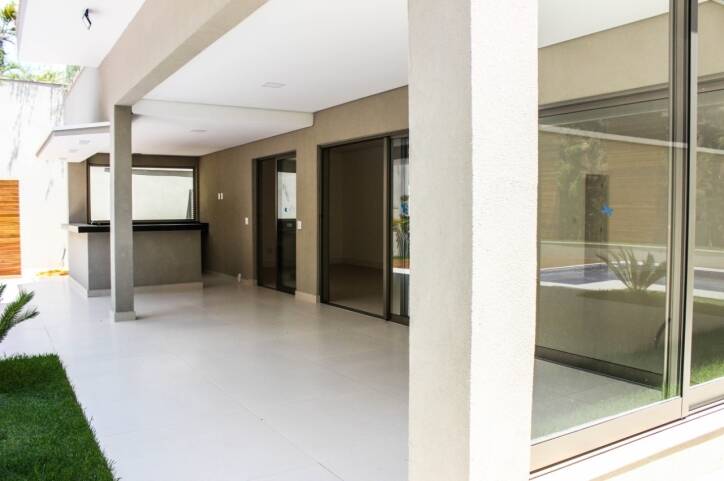 Casa à venda com 5 quartos, 560m² - Foto 6